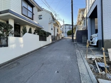【神奈川県/横浜市金沢区富岡西】金沢区富岡西3丁目　戸建て 前面道路