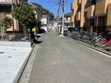 【神奈川県/横浜市金沢区谷津町】横浜市金沢区谷津町新築戸建　2号棟 前面道路