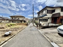 【神奈川県/横浜市金沢区富岡西】横浜市金沢区富岡西4丁目　新築戸建て1号棟 前面道路