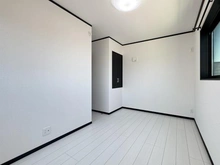 【神奈川県/茅ヶ崎市若松町】茅ヶ崎市若松町　新築戸建　A棟/全2棟 洋室