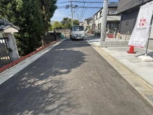 【神奈川県/茅ヶ崎市高田】茅ヶ崎市高田1丁目新築戸建　第7期　2号棟/全5棟　 前面道路