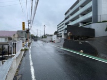 【神奈川県/三浦郡葉山町堀内】三浦郡葉山町堀内 前面道路