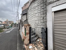 【神奈川県/横浜市港南区上永谷】港南区上永谷6丁目　中古戸建 アプローチ