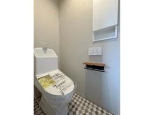 【神奈川県/鎌倉市西鎌倉】鎌倉市西鎌倉二丁目 新築戸建 A棟/全2棟 トイレ:2F