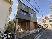 【神奈川県/鎌倉市腰越】鎌倉市腰越3丁目 新築戸建 全1棟 建築中の外観