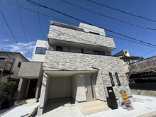 【神奈川県/鎌倉市腰越】鎌倉市腰越4丁目　新築戸建　2号棟/全3棟 外観：2号棟/全3棟