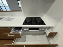 【神奈川県/鎌倉市腰越】鎌倉市腰越4丁目　新築戸建　3号棟/全3棟 キッチン