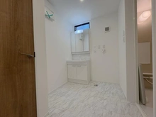 【神奈川県/鎌倉市腰越】鎌倉市腰越4丁目　新築戸建　3号棟/全3棟 洗面所