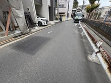 【神奈川県/横浜市磯子区久木町】磯子区久木町第2　新築戸建　1号棟/全4棟 前面道路