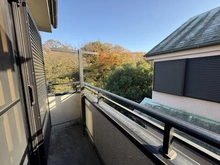 【神奈川県/横浜市港南区上大岡東】港南区上大岡東3丁目　中古戸建 バルコニー：リフォーム前