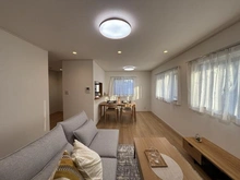 【神奈川県/横浜市栄区本郷台】栄区本郷台3丁目　中古戸建 リビング