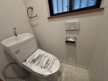 【神奈川県/横浜市栄区本郷台】栄区本郷台3丁目　中古戸建 トイレ