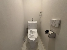 【神奈川県/横浜市栄区本郷台】栄区本郷台3丁目　中古戸建 トイレ