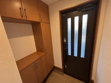 【神奈川県/横浜市栄区本郷台】栄区本郷台3丁目　中古戸建 玄関