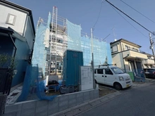 【神奈川県/横浜市港南区上永谷】港南区上永谷3丁目　新築戸建　1号棟 建築中の外観：1号棟/全1棟