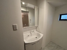 【神奈川県/茅ヶ崎市浜須賀】茅ヶ崎市浜須賀　新築戸建　No.1/(全4棟) 洗面所