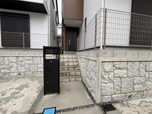 【神奈川県/茅ヶ崎市浜須賀】 茅ヶ崎市浜須賀　新築戸建　No.2/(全4棟) アプローチ