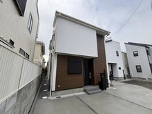 【神奈川県/茅ヶ崎市浜須賀】 茅ヶ崎市浜須賀　新築戸建　No.3/(全4棟) 外観：No.3/全4棟（写真中央）