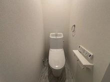 【神奈川県/茅ヶ崎市浜須賀】茅ヶ崎市浜須賀　新築戸建　No.4/(全4棟) トイレ