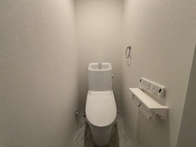 【神奈川県/茅ヶ崎市浜須賀】茅ヶ崎市浜須賀　新築戸建　No.4/(全4棟) トイレ