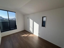 【神奈川県/横浜市栄区桂台西】栄区桂台西2丁目　新築戸建 1号棟(全3棟) 洋室