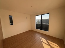 【神奈川県/横浜市栄区桂台西】栄区桂台西2丁目　新築戸建 3号棟(全3棟) 洋室