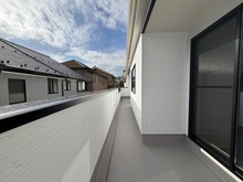 【神奈川県/横浜市栄区上之町】横浜市栄区上之町　新築戸建　全1棟 バルコニー