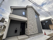 【神奈川県/横浜市泉区和泉中央北】泉区和泉中央北3丁目　新築戸建　2号棟/全3棟 外観：2号棟/全3棟