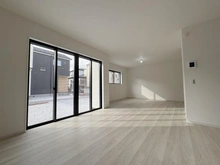 【神奈川県/横浜市泉区和泉中央北】泉区和泉中央北3丁目　新築戸建　2号棟/全3棟 LDK