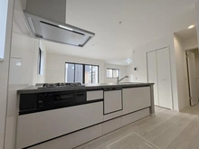 【神奈川県/横浜市泉区和泉中央北】泉区和泉中央北3丁目　新築戸建　2号棟/全3棟 キッチン