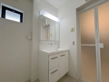 【神奈川県/横浜市泉区和泉中央北】泉区和泉中央北3丁目　新築戸建　2号棟/全3棟 洗面所