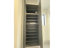 【神奈川県/横浜市栄区長沼町】栄区長沼町2期新築戸建　全1棟 収納