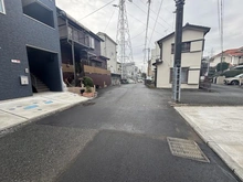 【神奈川県/茅ヶ崎市本村】茅ヶ崎市本村5丁目 新築戸建 前面道路