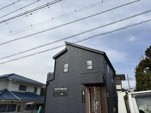 【神奈川県/横浜市港南区日野南】港南区日野南7丁目　新築戸建　全1棟 建築中の外観：全1棟