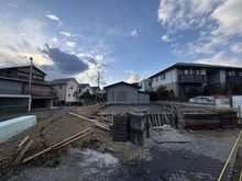 【神奈川県/鎌倉市津】鎌倉市津　新築戸建　1号棟/全2棟 建築中の外観：1号棟/全2棟