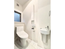 【神奈川県/横浜市栄区笠間】栄区笠間三丁目　戸建 トイレ