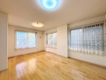 【神奈川県/横浜市栄区笠間】栄区笠間三丁目　戸建 洋室