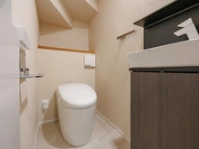 【神奈川県/鎌倉市梶原】鎌倉市梶原2丁目　新築戸建　C棟/全3棟 トイレ