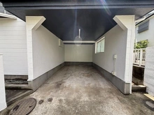 【神奈川県/横浜市栄区上郷町】栄区上郷町　中古戸建 駐車場