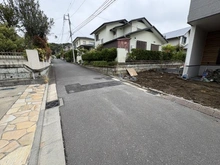 【神奈川県/横浜市栄区庄戸】栄区庄戸3丁目2期　新築戸建 前面道路
