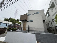【神奈川県/横浜市栄区犬山町】栄区犬山町　新築戸建 外観
