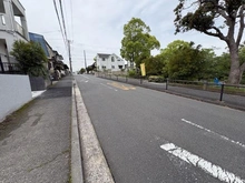 【神奈川県/横浜市栄区犬山町】栄区犬山町　新築戸建 前面道路