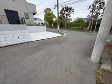 【神奈川県/横浜市栄区犬山町】栄区犬山町　新築戸建 前面道路