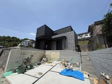 【神奈川県/鎌倉市梶原】鎌倉市梶原3丁目　新築戸建　全1棟 建築中の外観