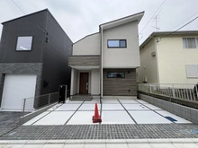 【神奈川県/横浜市磯子区洋光台】磯子区洋光台2丁目　新築戸建　1号棟/全2棟 外観：中央　1号棟/全2棟