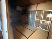 【神奈川県/横浜市栄区亀井町】栄区亀井町　中古戸建 和室