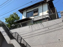 【神奈川県/横浜市栄区亀井町】栄区亀井町　中古戸建 外観