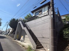 【神奈川県/横浜市栄区亀井町】栄区亀井町　中古戸建 外観