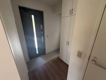 【神奈川県/鎌倉市梶原】鎌倉市梶原1期　新築分譲住宅全2棟　1号棟 玄関