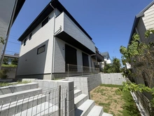 【神奈川県/鎌倉市梶原】鎌倉市梶原1期　新築分譲住宅全2棟　2号棟 外観：全2棟 中央